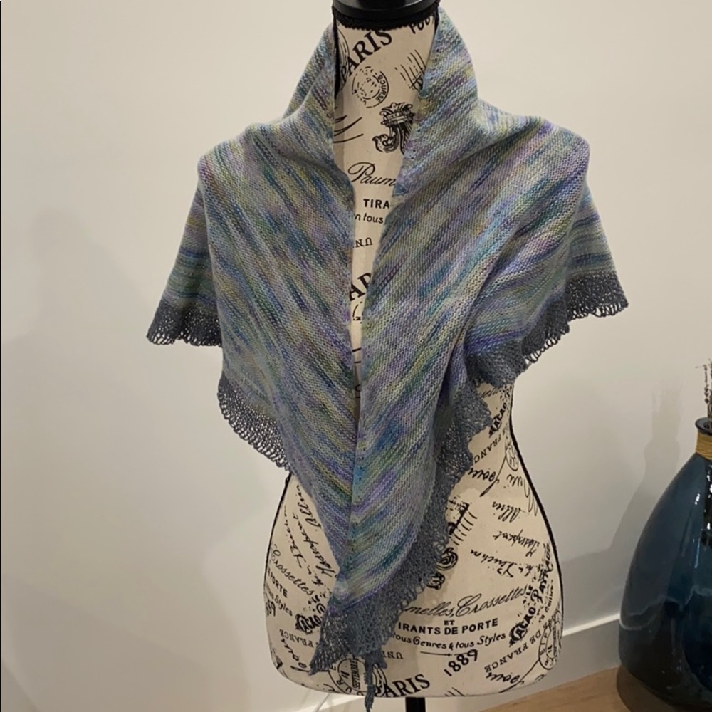 Hand-knitted Melange Shawl